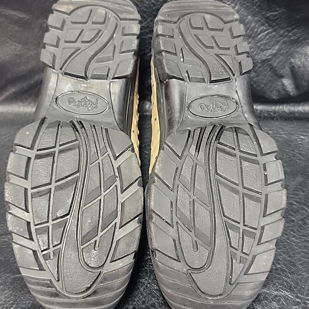Ropers faux Ostrich slip on Women's size 9. Rugged Rubber out sole - Picture 2 of 9